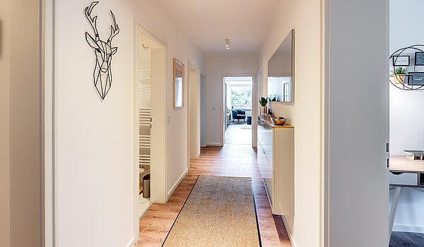 Apartment with 3 room | Unterhaching | 70421 | Diele...