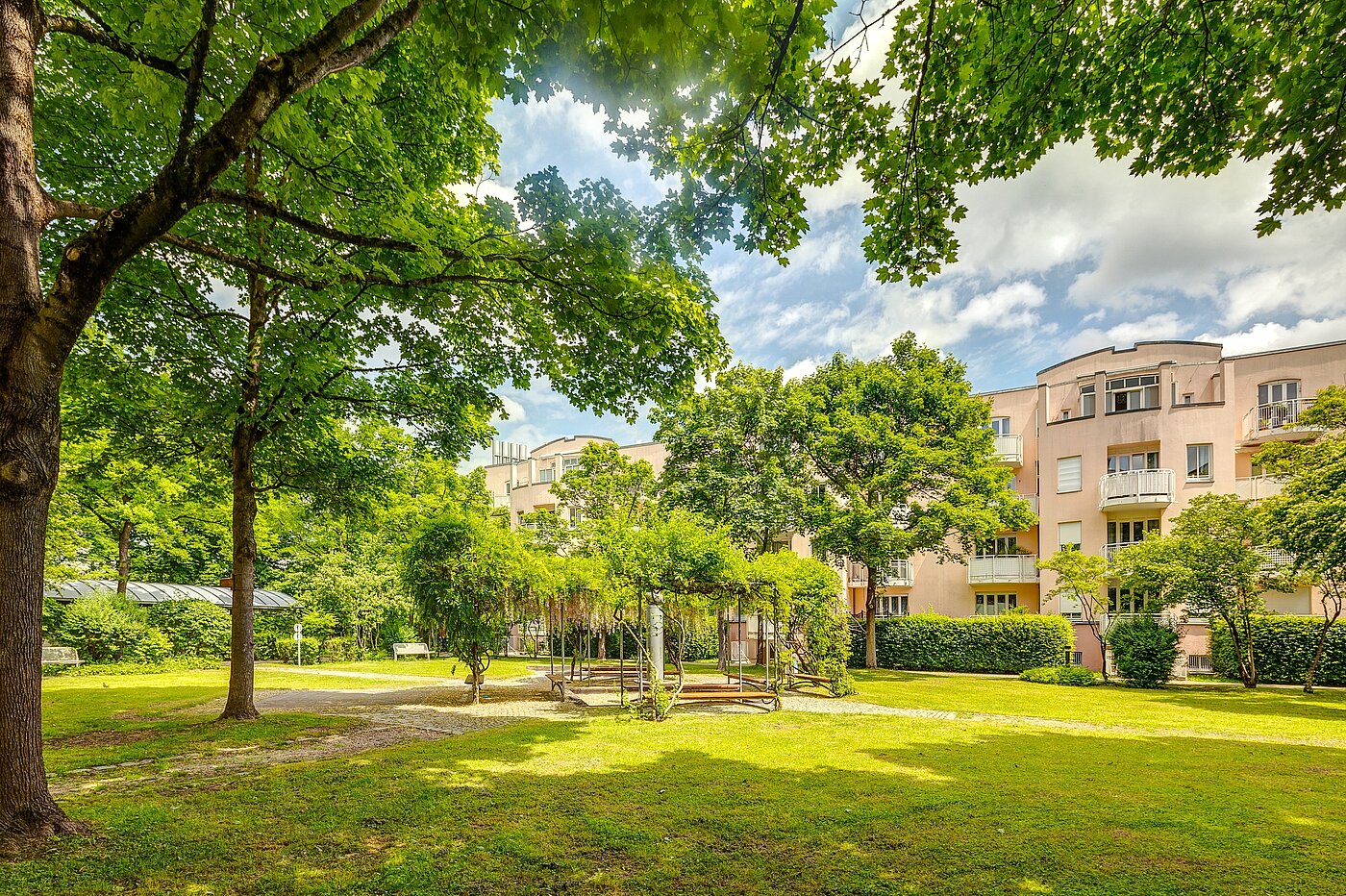 Apartment with 1 room | München-Perlach | 2204ML8 | Parkähnliche, ruhige Außenanlagen