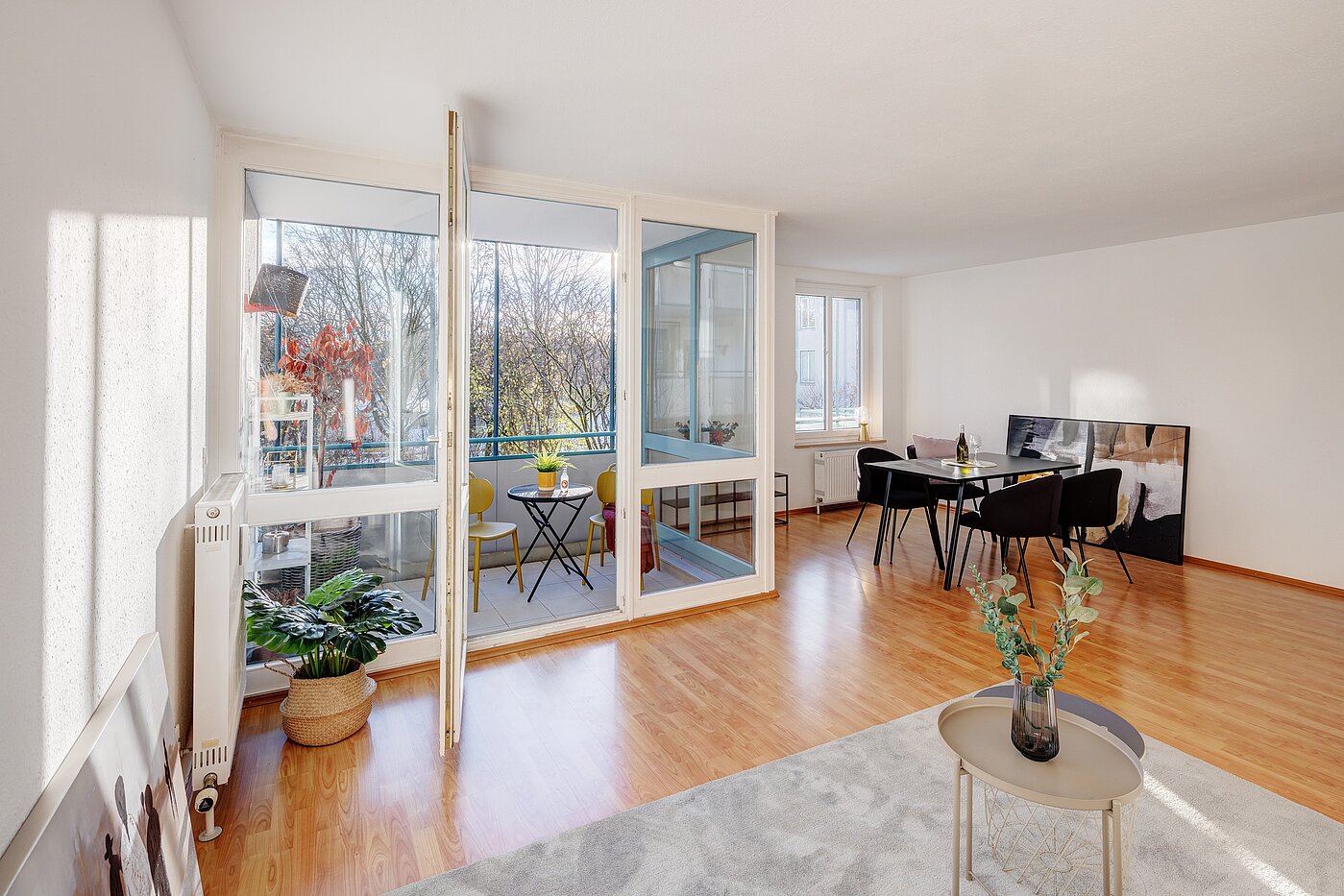Apartment with 3 room | München-Bogenhausen | 70085 | ...mit Zugang zum Balkon
