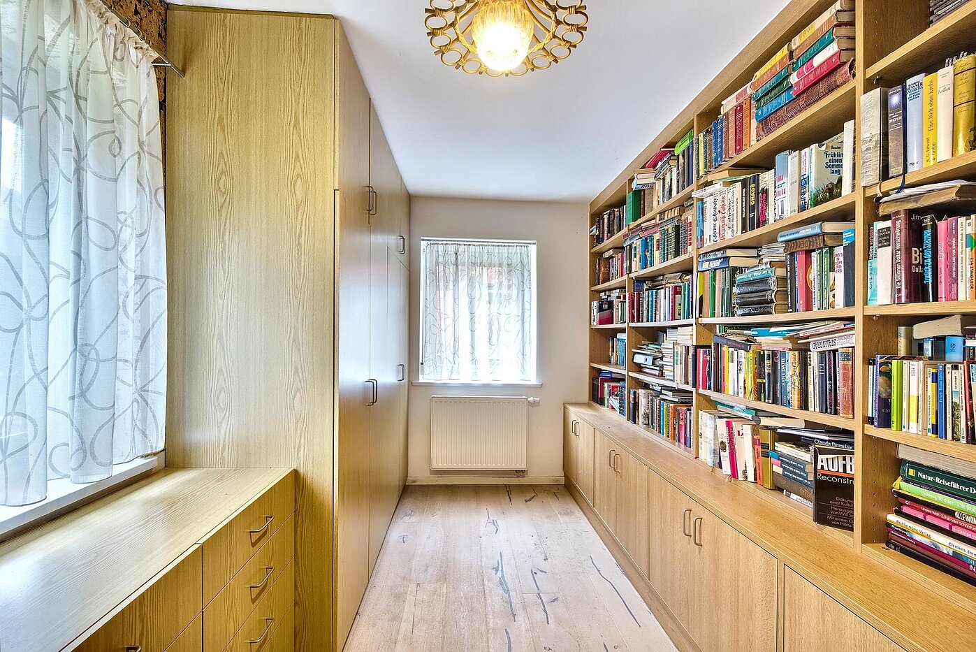 Detached house with 8 room | 70229 | Zimmer im Anbau..