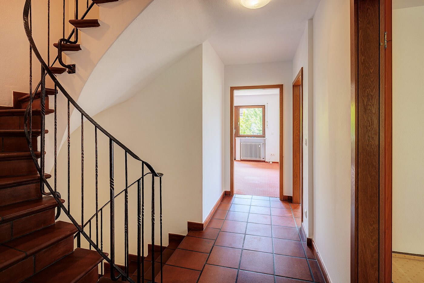 Corner townhouse with 5 room | Penzberg | 701121 | Treppenaufgang zum DG