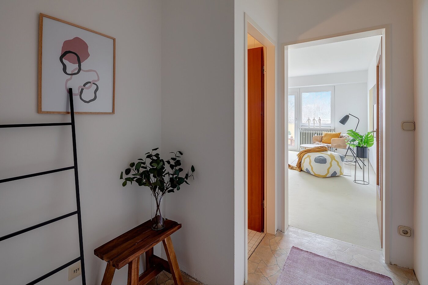 Apartment with 2 room | 2002ML7 | Eingangsbereich