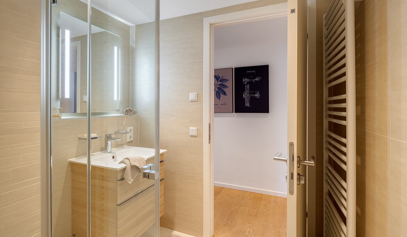 Apartment with 4 room | München-Bogenhausen | 70380 | ...Duschbad