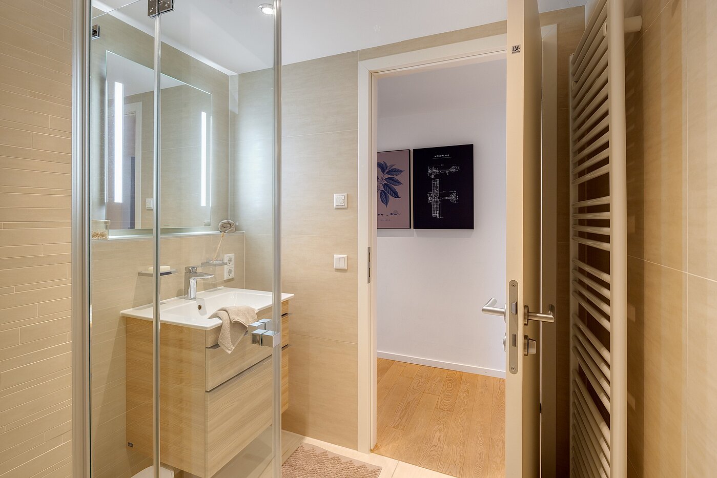 Apartment with 4 room | München-Bogenhausen | 70380 | ...Duschbad