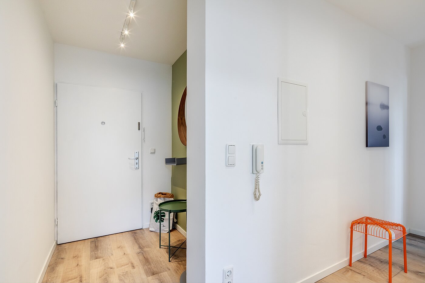 Ground floor apartment with 2 room | München-Moosach | 70462 | Flur