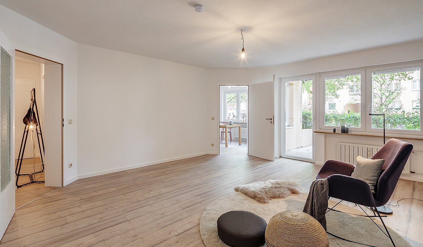 Ground floor apartment with 4.5 room | München-Perlach | 2003ML6 | Geräumiges Wohnzimmer...