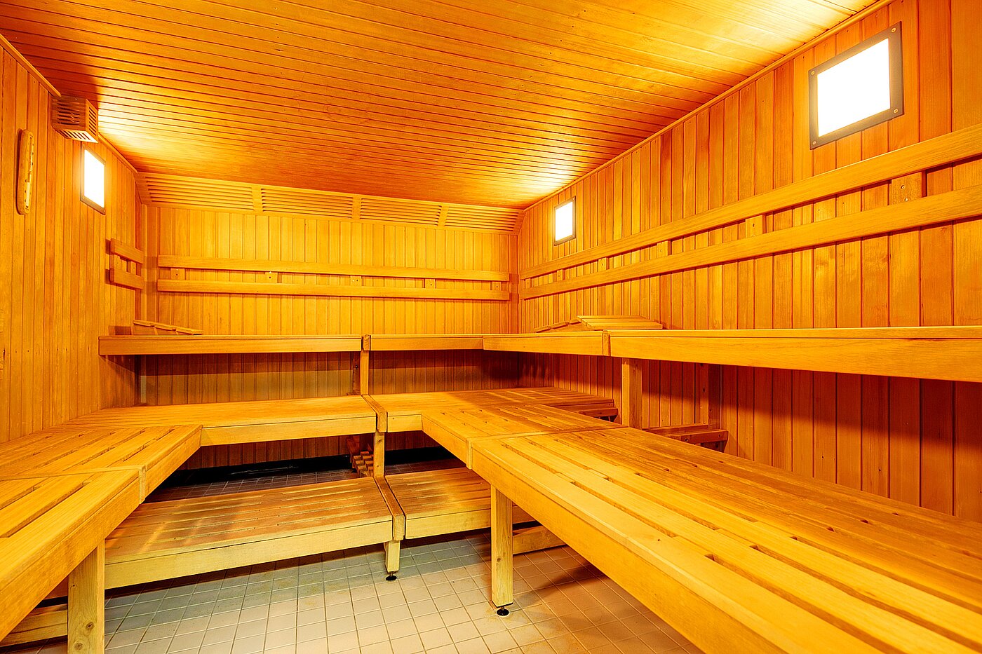 Apartment with 2 room | München-Sendling-Westpark | 2204ML2 | ...mit Sauna und...