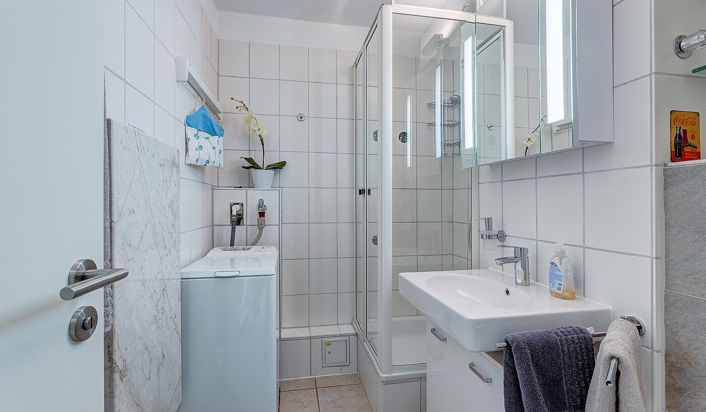 Apartment with 1 room | München-Schwanthalerhöhe | 2106ML8 | ... mit Dusche