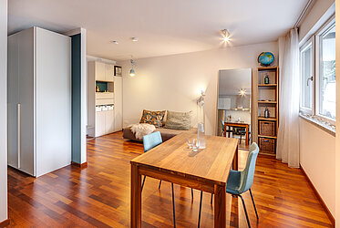 Alt-Sendling: Chic 1.5 room apartment - good complex - available by arrangement