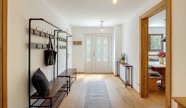 Special property with 8 room | 70406 | Entrée Ergeschoss