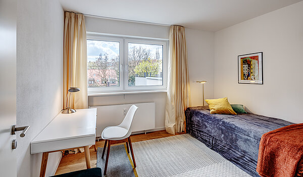 Apartment with 4 room | München-Au | 70423 | Arbeiten/Schlafen