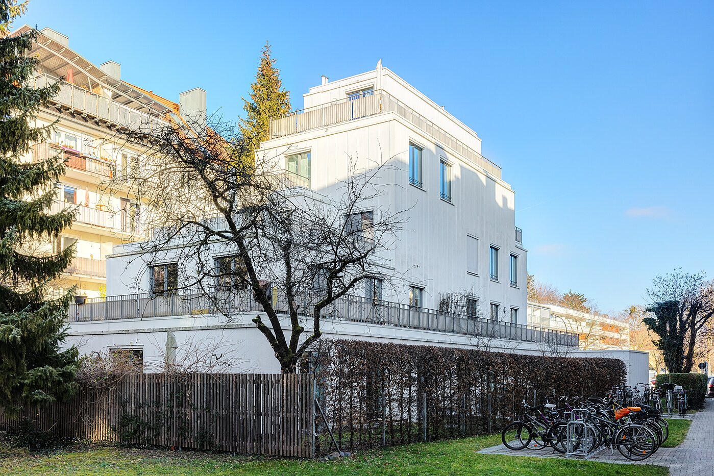 Apartment with 2 room | München-Schwabing | 70195 | Gartenseite