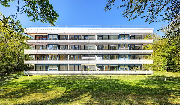Apartment with 3.5 room | München-Bogenhausen | 703052 | Viel Grün drumherum
