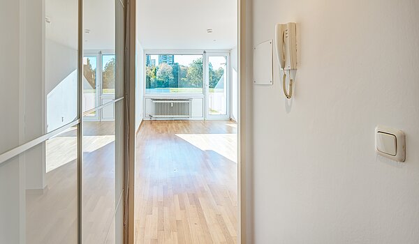 Apartment with 1 room | München-Feldmoching | 70466 | Flur vom Eingang kommend