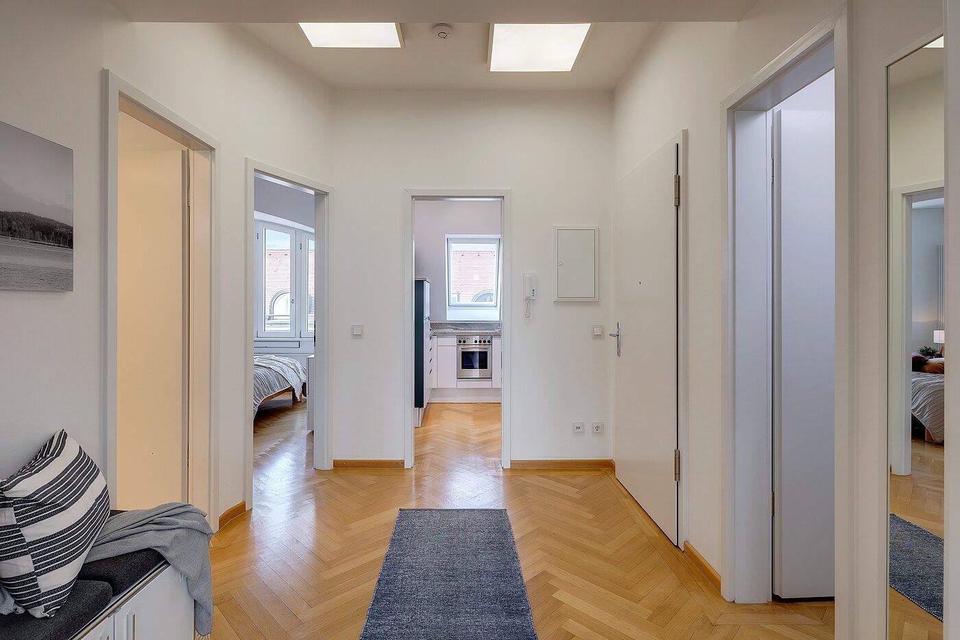 Apartment with 2 room | München-Schwabing | 2208ML2 | Diele