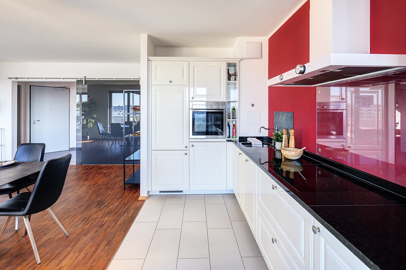 Attic Apartment with 3 room | München-Riem | 701701 | ...modernen Einbauten und...