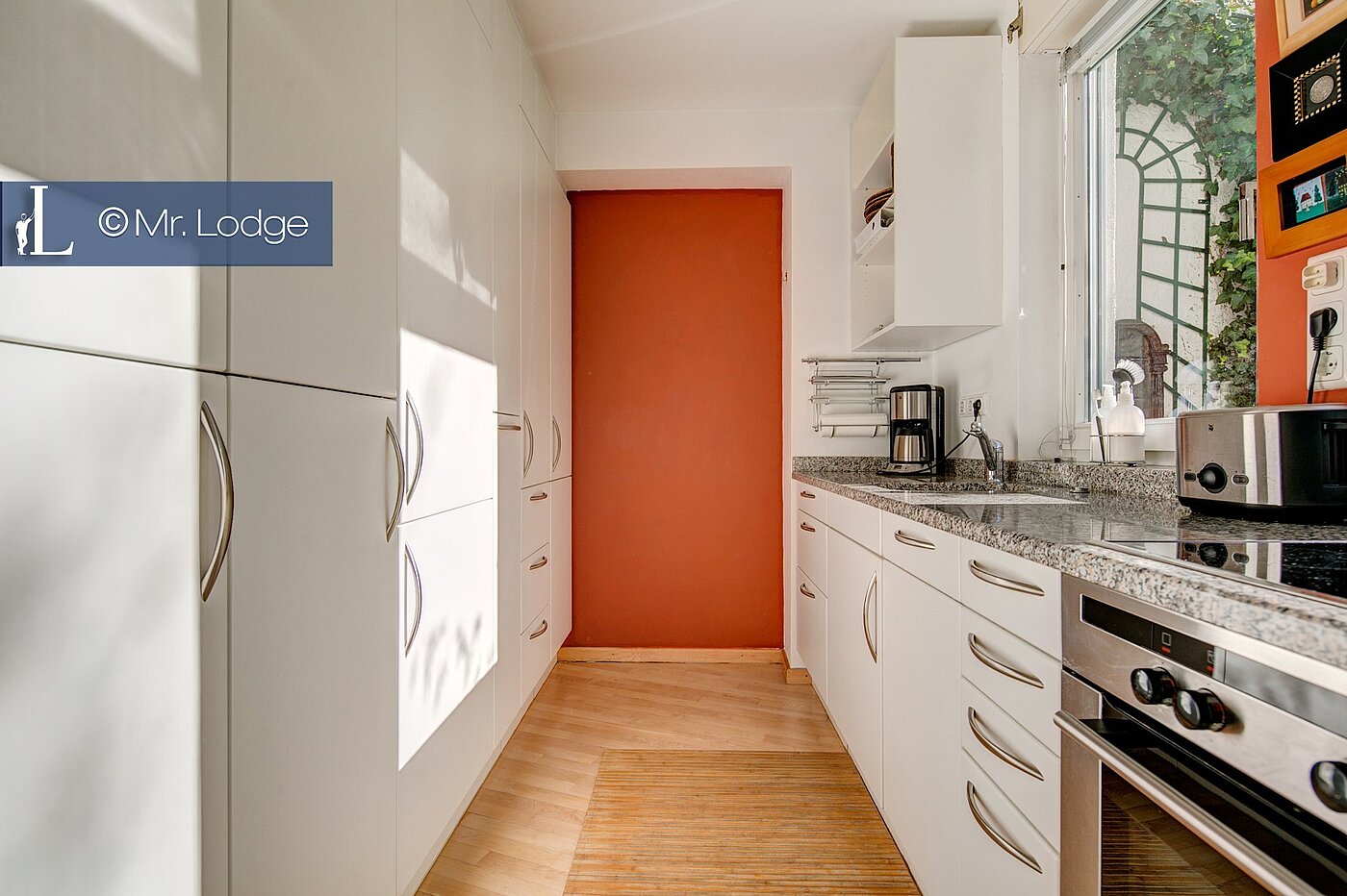 Apartment with 2 room | München-Schwabing | 1605ML1 | Praktische Einbauten