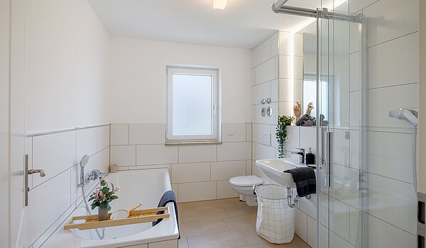 Special property with 8 room | 70406 | Bad 1 Obergeschoss