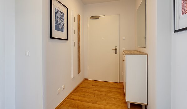 Apartment with 2 room | München-Ramersdorf | 70472 | Diele mit Stauraum