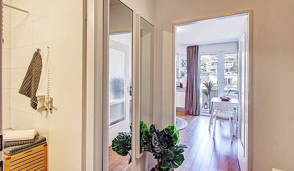 Apartment with 1 room | München-Schwabing | 2210ML3 | Diele mit...