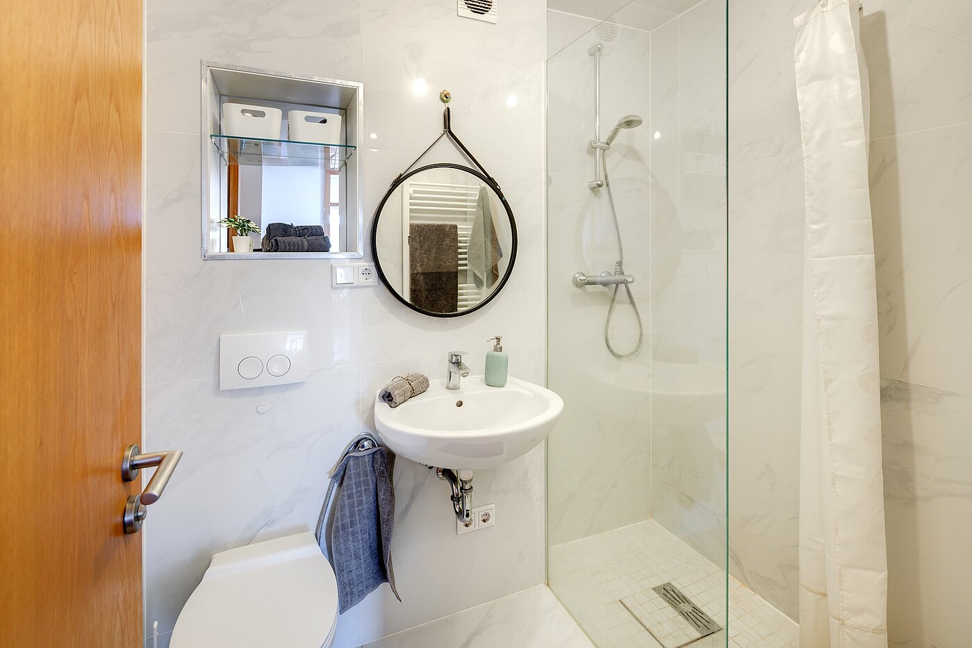 Apartment with 3 room | München-Schwabing | 703181 | Bad mit...