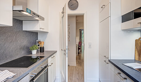 Ground floor apartment with 2 room | München-Schwabing | 70394 | ...separate Küche