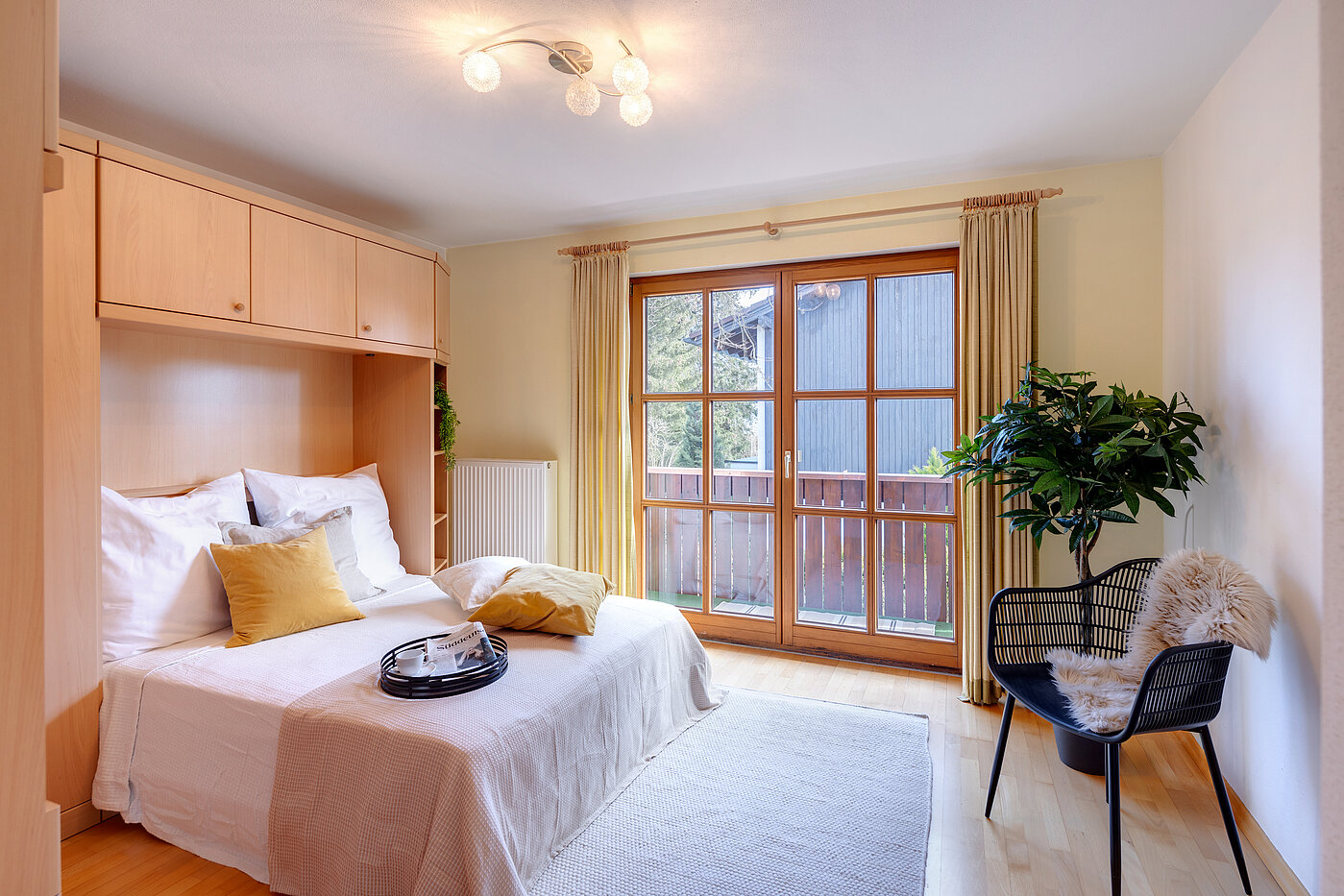 Apartment with 2 room | München-Trudering | 70178 | Schlafzimmer mit...