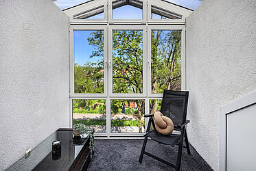 Poing: Charming 2-room attic apartment—rented