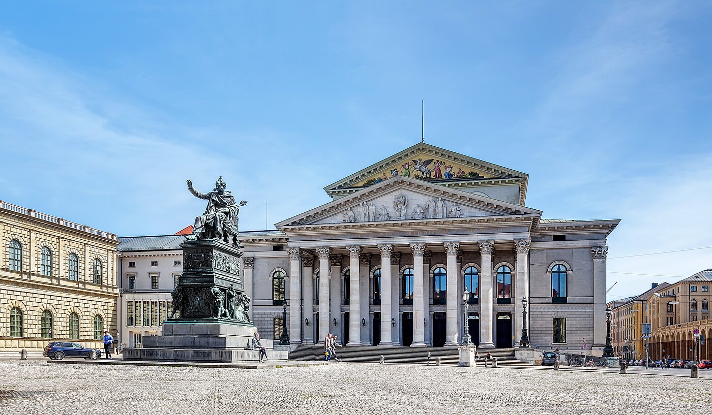 Apartment with 3 room | 70046 | Bayerische Staatsoper