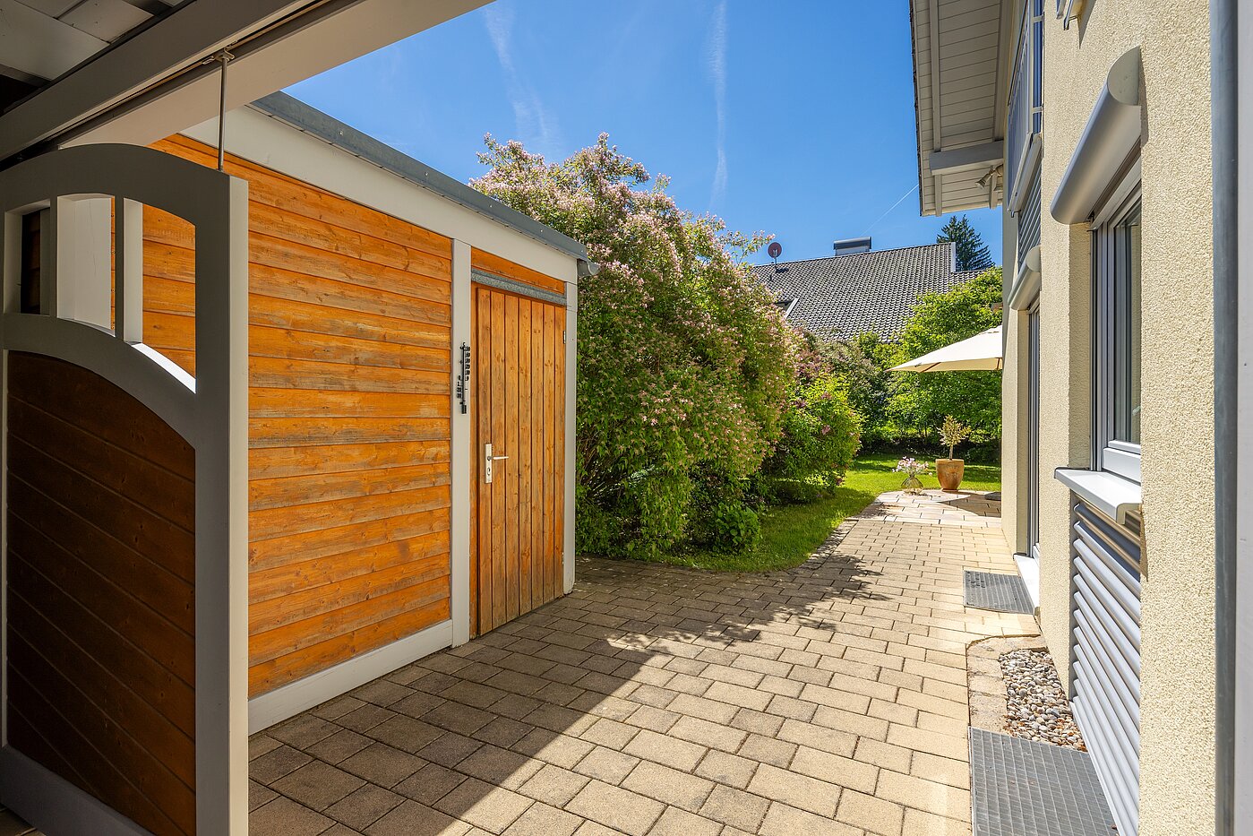 Detached house with 5 room | Icking | 70438 | ...zum Garten und Stauraum