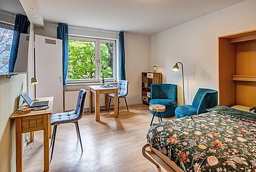 Schwabing-West: Apartment available for a fixed-term lease in a great location