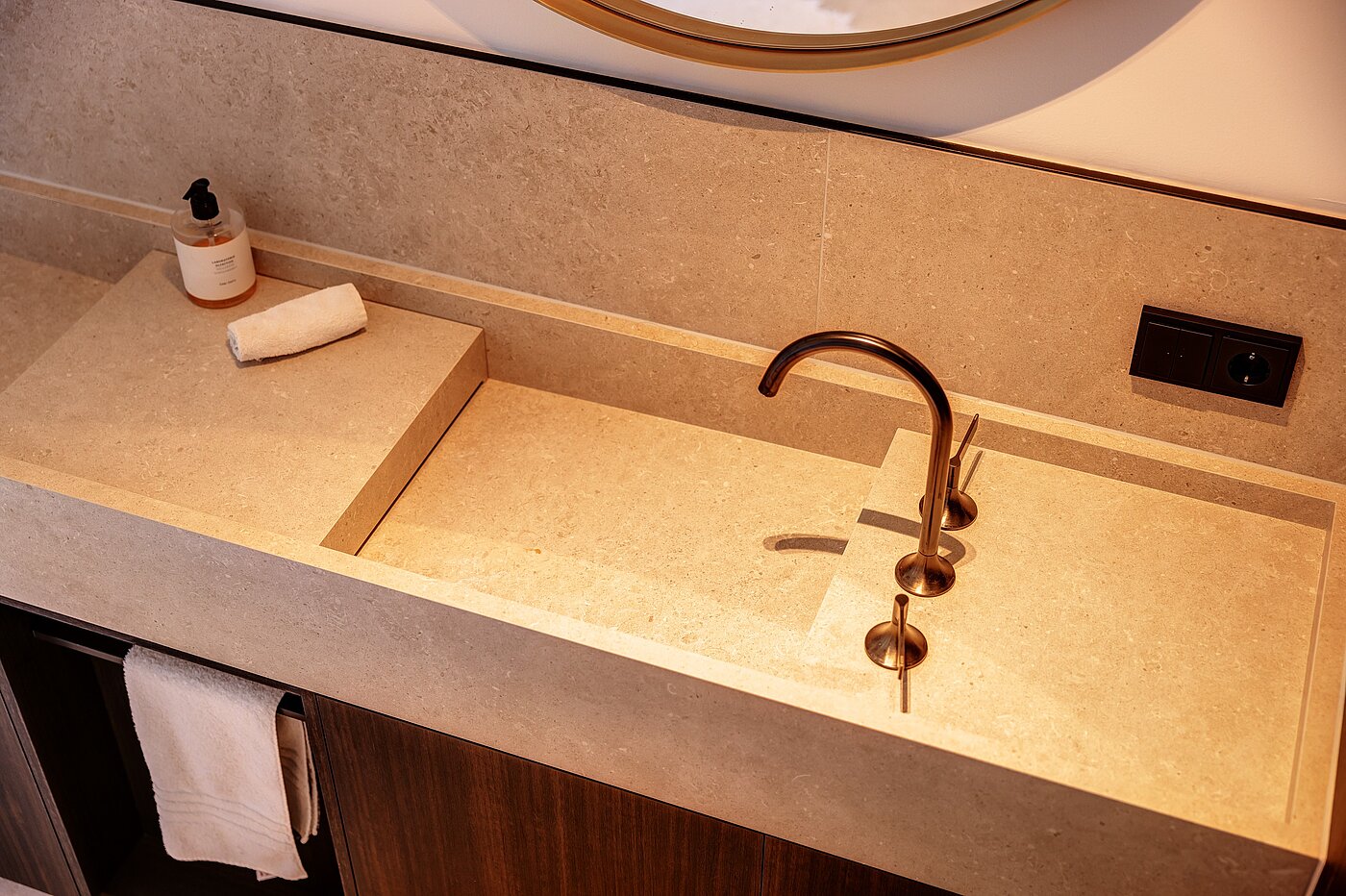 Corner townhouse with 6 room | München-Trudering | 70191 | ...hochwertigen Amaturen,...