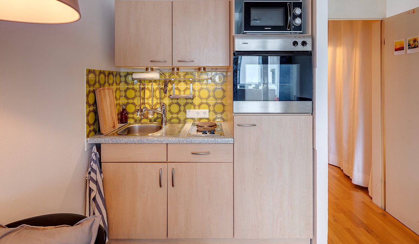 Apartment with 1 room | München-Au | 2211ML1 | Voll ausgestattete Küchenzeile