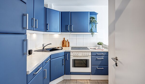 Apartment with 3 room | München-Schwabing | 2202ML12 | Die Küche, ein Blickfang...