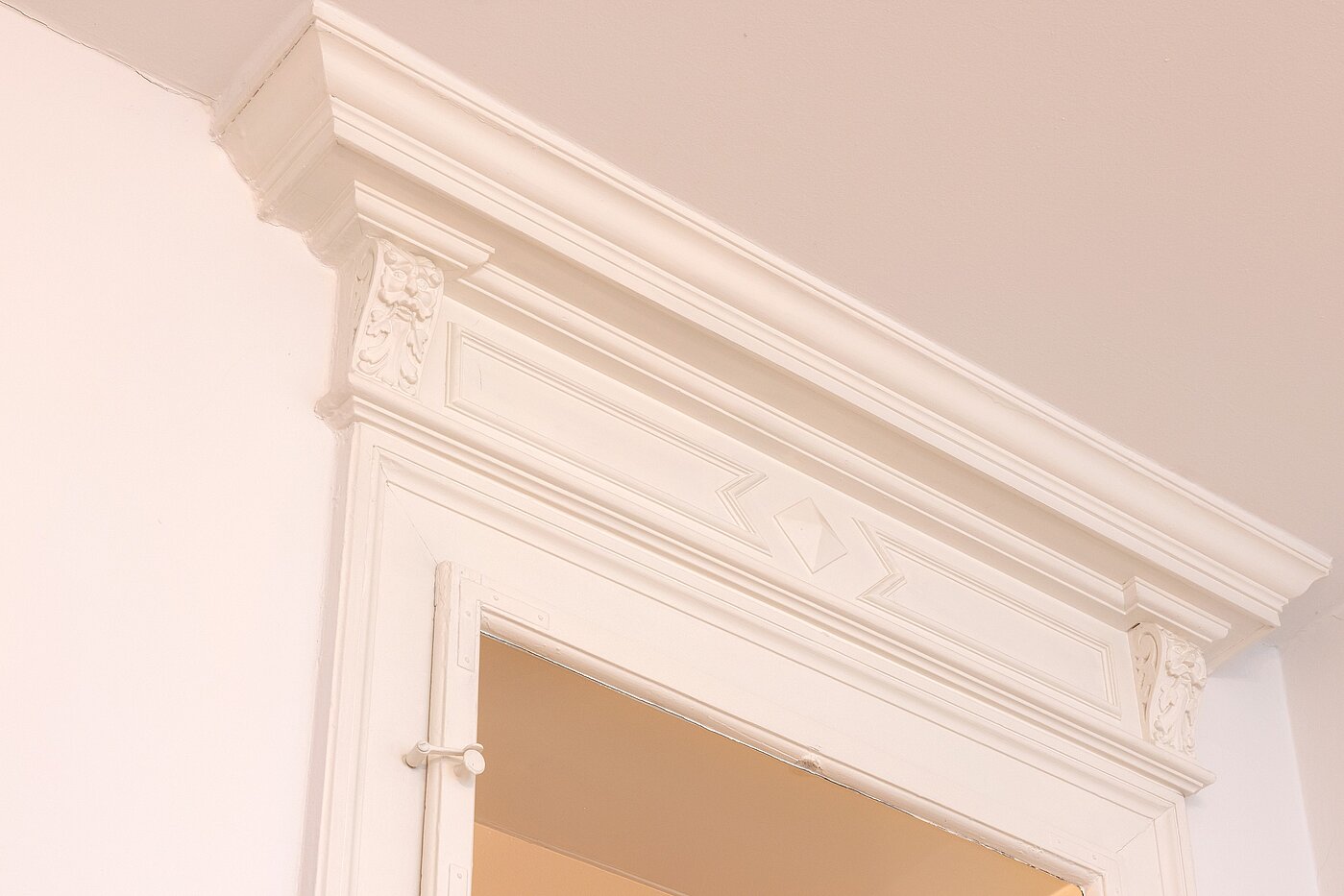 Apartment with 5 room | München-Altstadt | 700121 | Originale Türstöcke,...