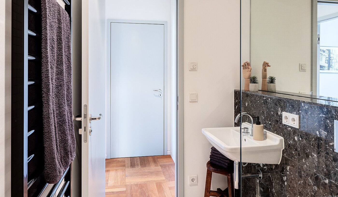 Apartment with 2 room | München-Schwabing | 70195 | ...modernem Design...