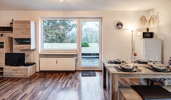 Apartment with 1 room | Karlsfeld | 70460 | Wohn- und Essfbereich