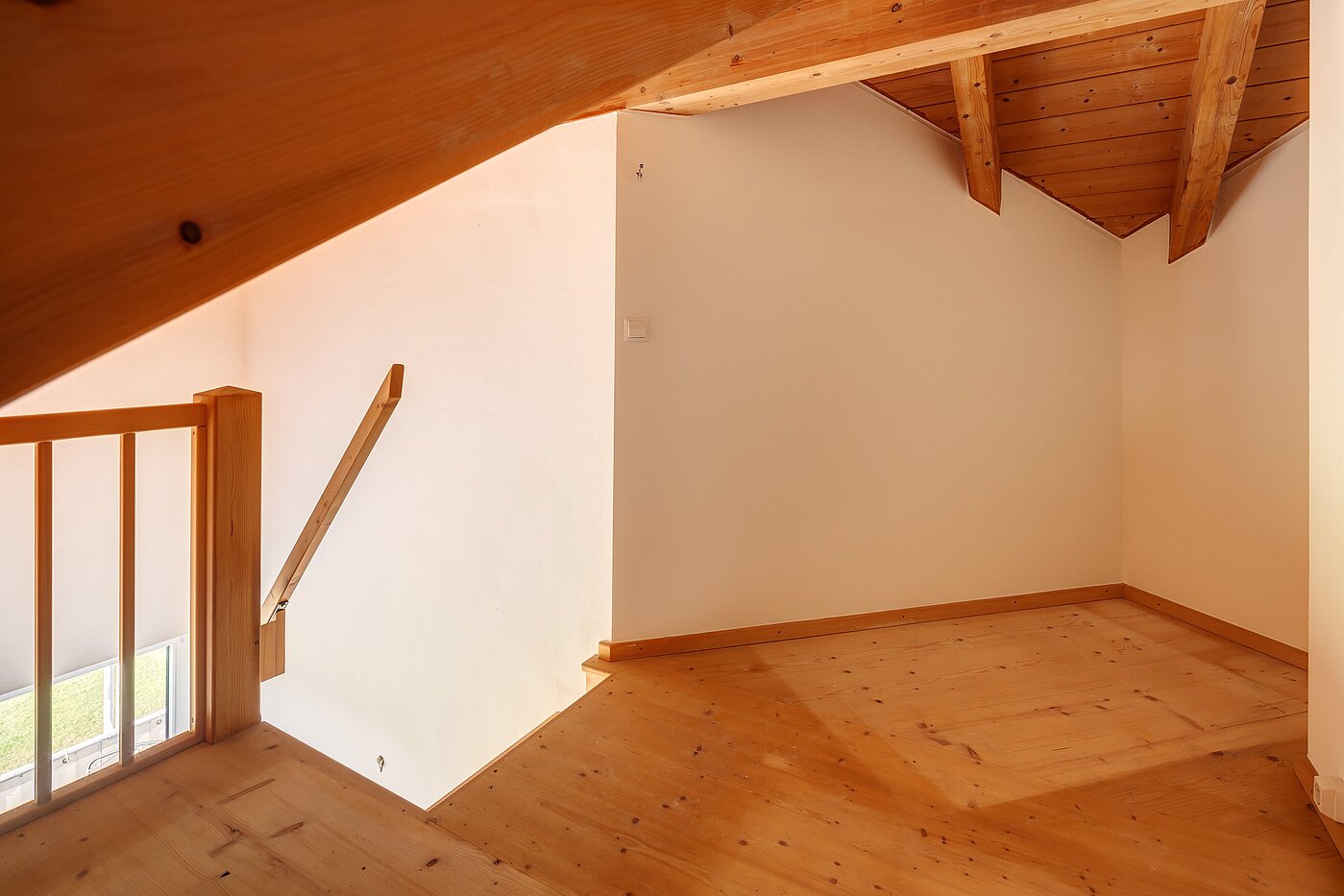 Attic Apartment with 2 room | 70314 | Galerie