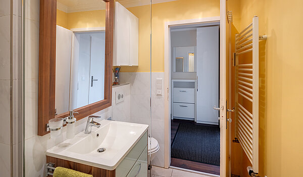 Apartment with 1 room | München-Allach | 70298 | Badezimmer