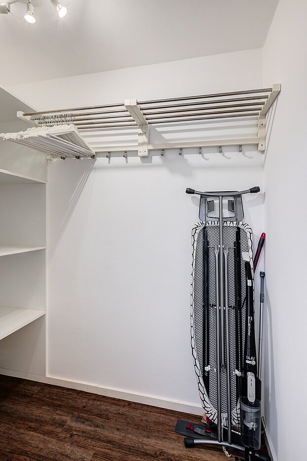 Apartment with 2 room | München-Bogenhausen | 70142 | Oder praktische Abstellkammer