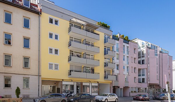 Ground floor apartment with 4 room | München-Neuhausen | 70471 | Außenansicht
