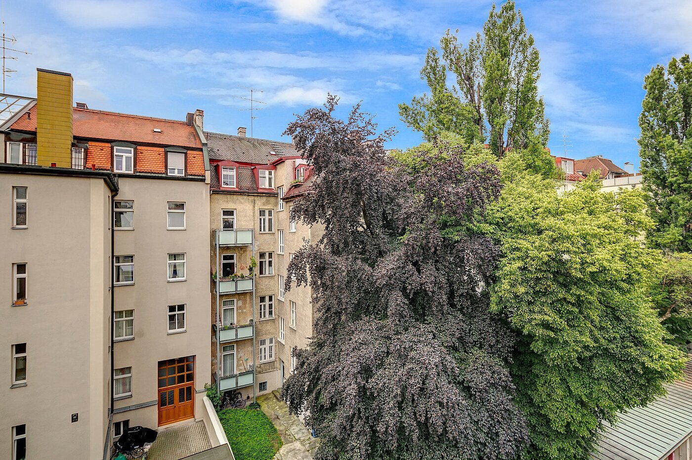 Apartment with 1 room | München-Schwabing | 2106ML1 | Charmanter Hinterhofcharakter