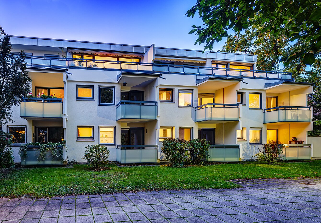 Apartment with 1.5 room | München-Sendling-Westpark | 2207ML4 | Blaue_Stunde