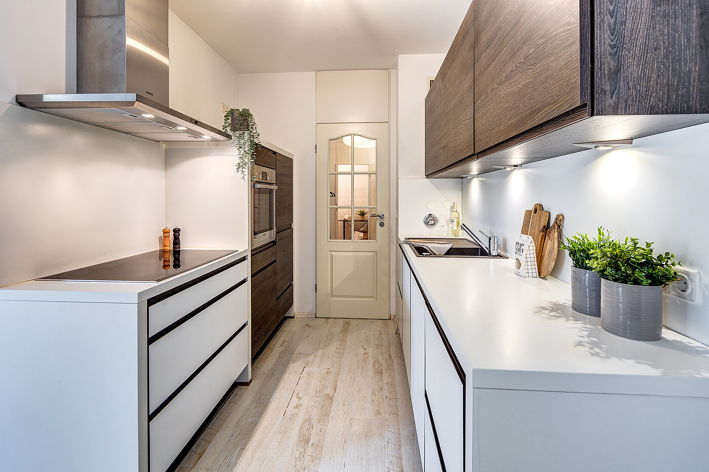 Ground floor apartment with 2.5 room | 70018 | Einbauküche mit...