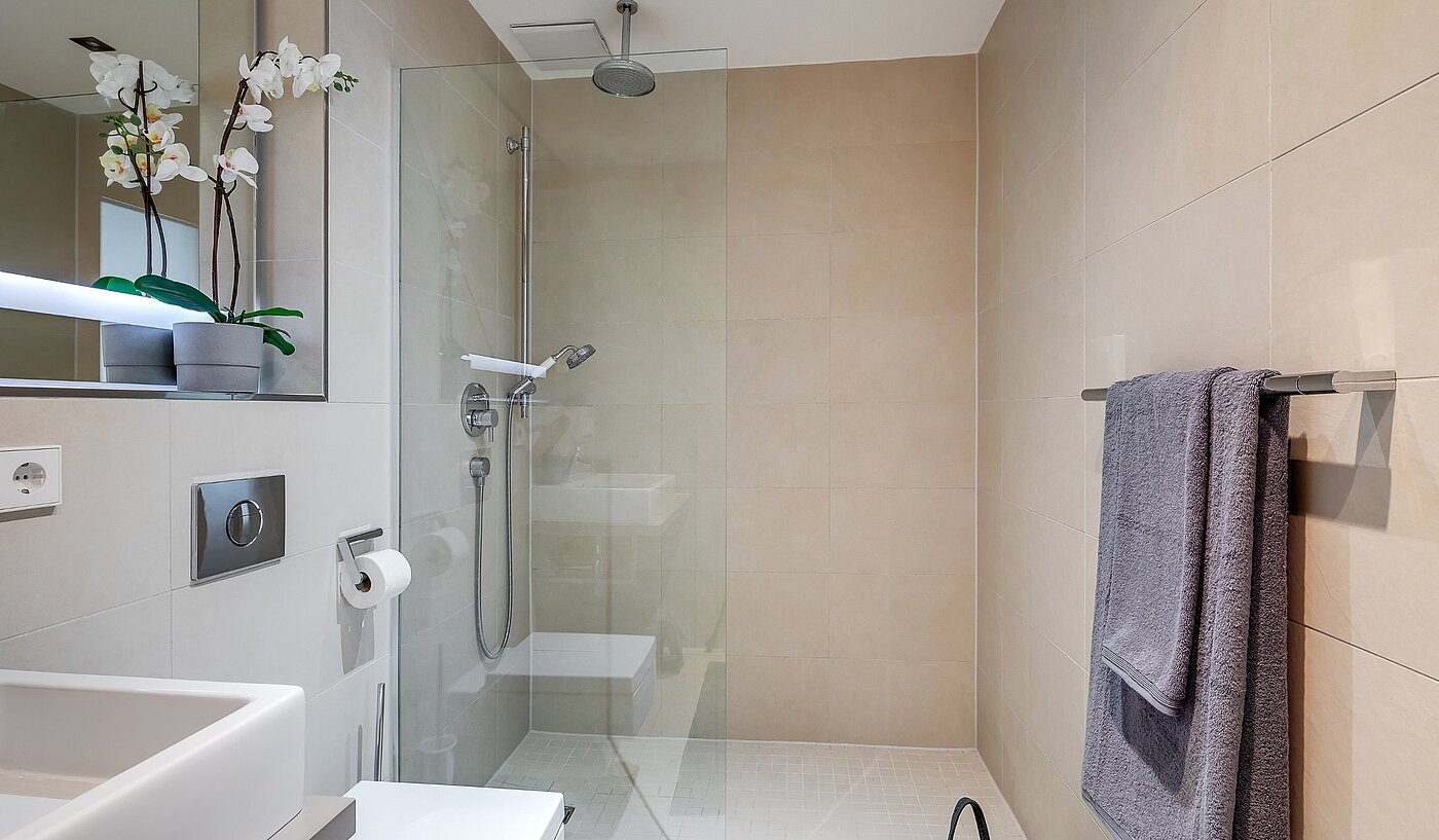 Apartment with 1.5 room | München-Bogenhausen | 1904ML6 | ...Duschbad