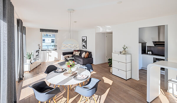 Penthouse with 2 room | München-Bogenhausen | 70385 | Großzügiger...