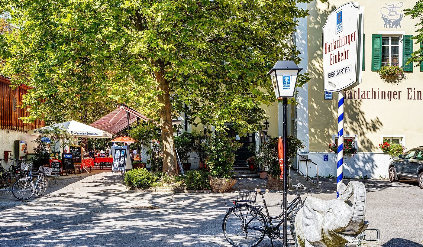 Ground floor apartment with 2.5 room | München-Harlaching | 70018 | ...um die Ecke