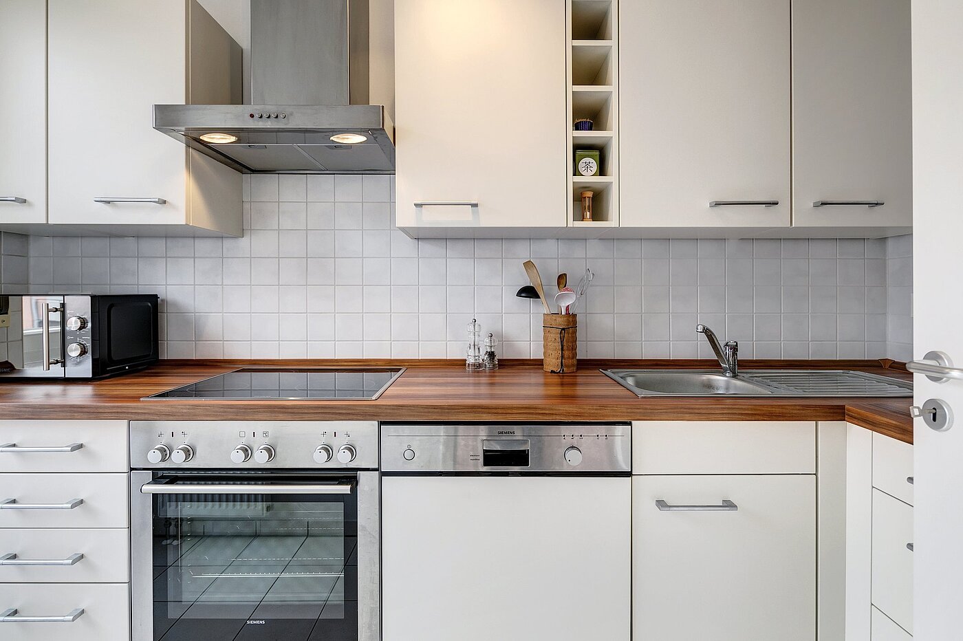 Apartment with 2 room | Haar | 2007ML7 | ...zur hellen Einbauküche...