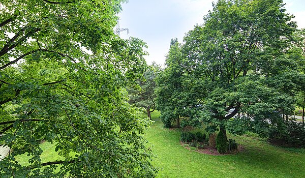 Apartment with 4 room | München-Aubing | 70276 | Blick vom Balkon