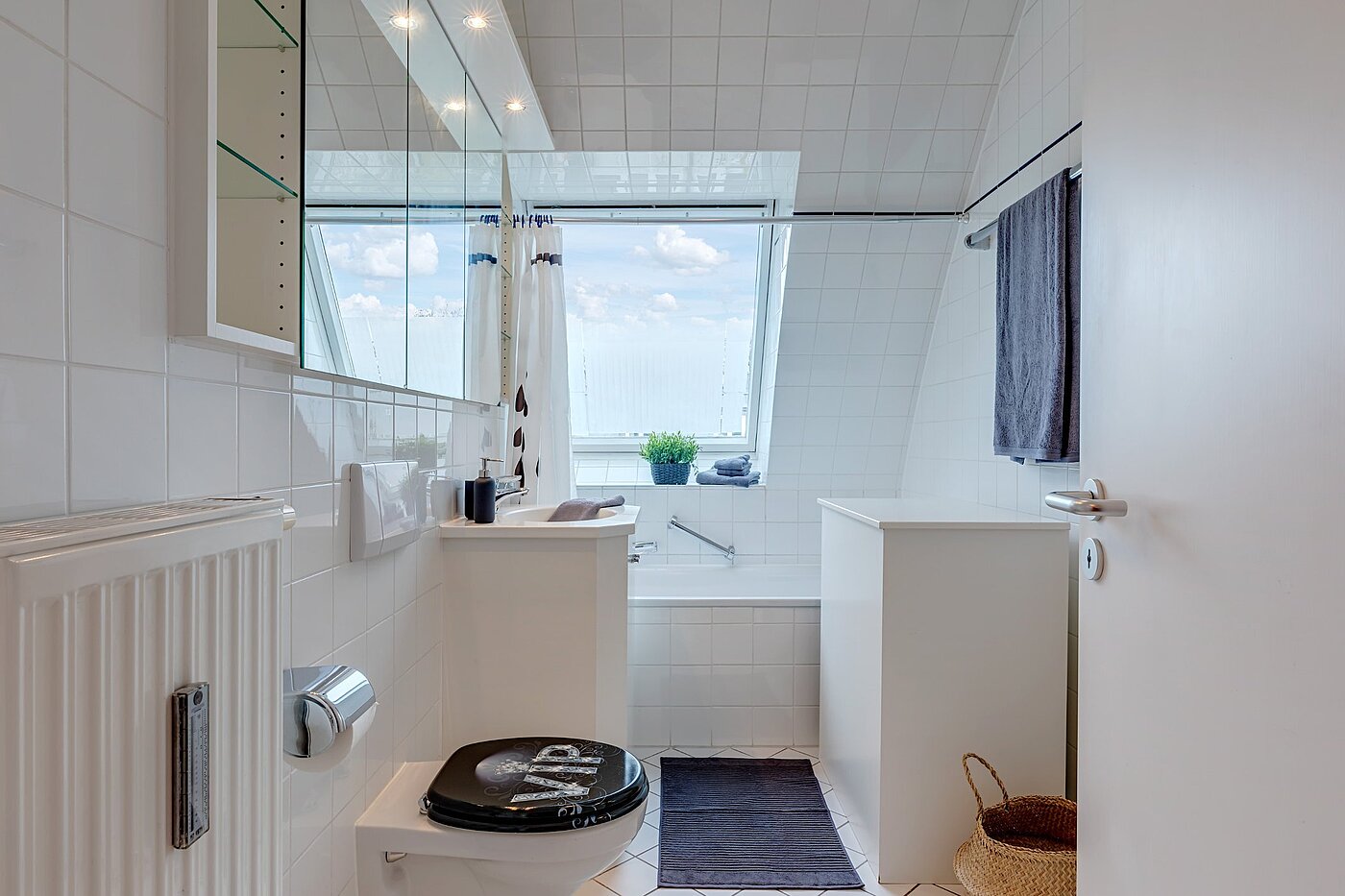 Attic Apartment with 2 room | München-Sendling | 1911ML4 | Modernes Bad